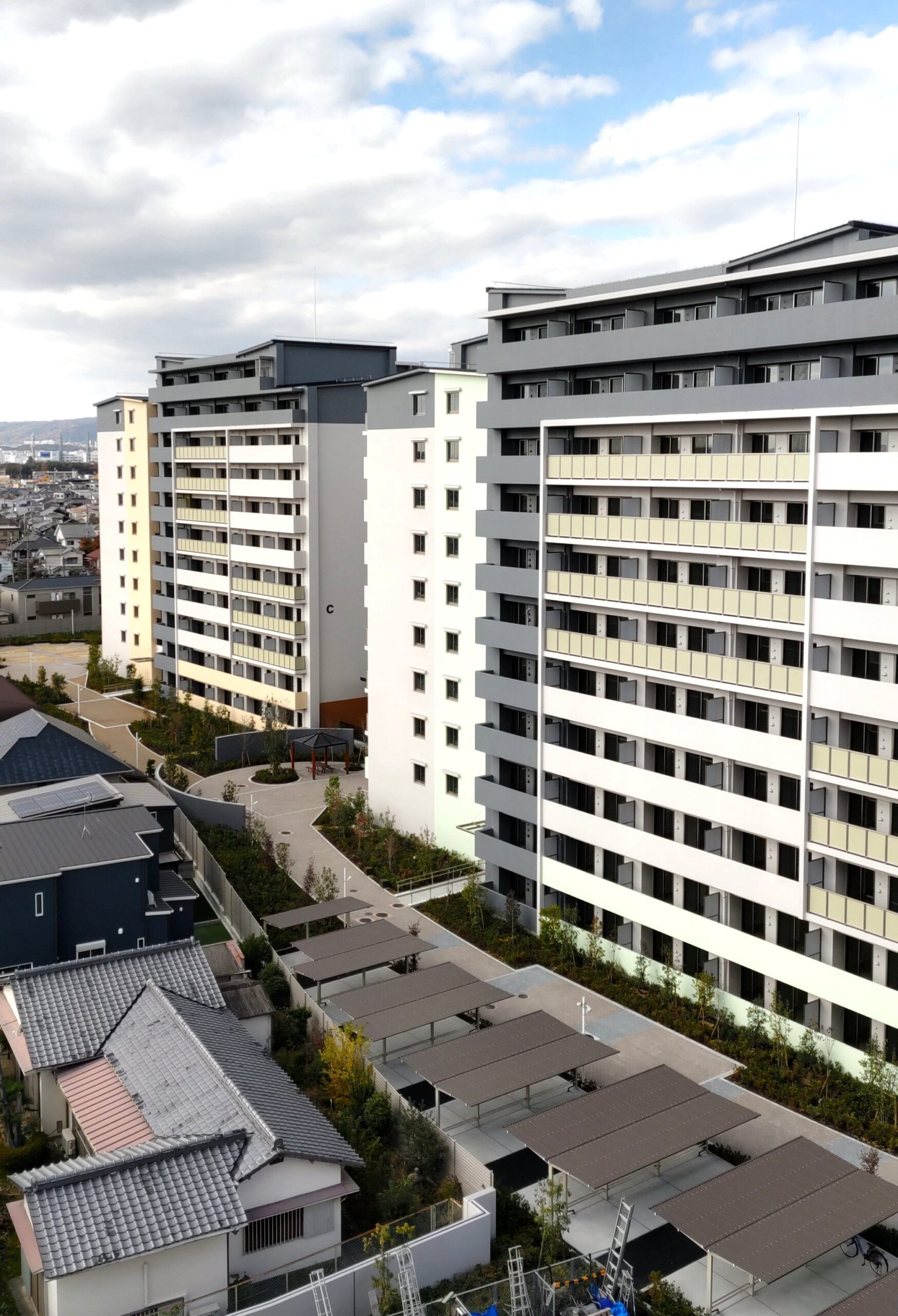 富田富寿栄住宅第二次移転　B・C棟入居へ